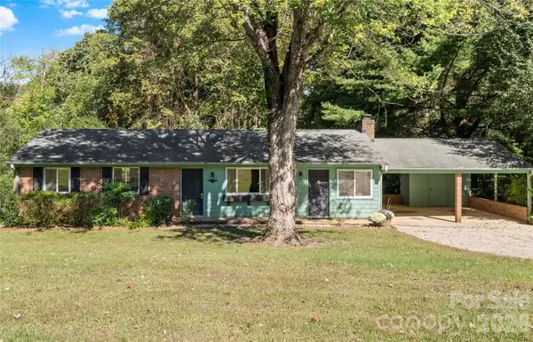 3797 Sandalwood Lane, Winston Salem, NC 27106