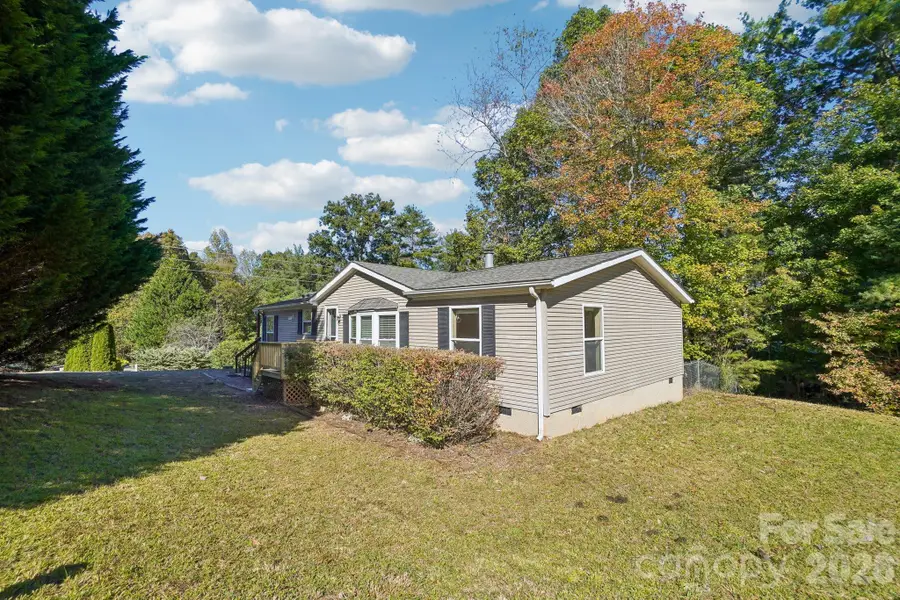 202 Banyan Road, Candler, NC 28715 - #3