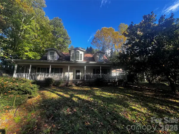 13 Pinecrest Drive, Brevard, NC 28712