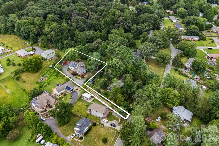 414 Old Haw Creek Road, Asheville, NC 28805 - #2