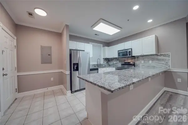 8741 Coralbell Lane, Charlotte, NC 28213