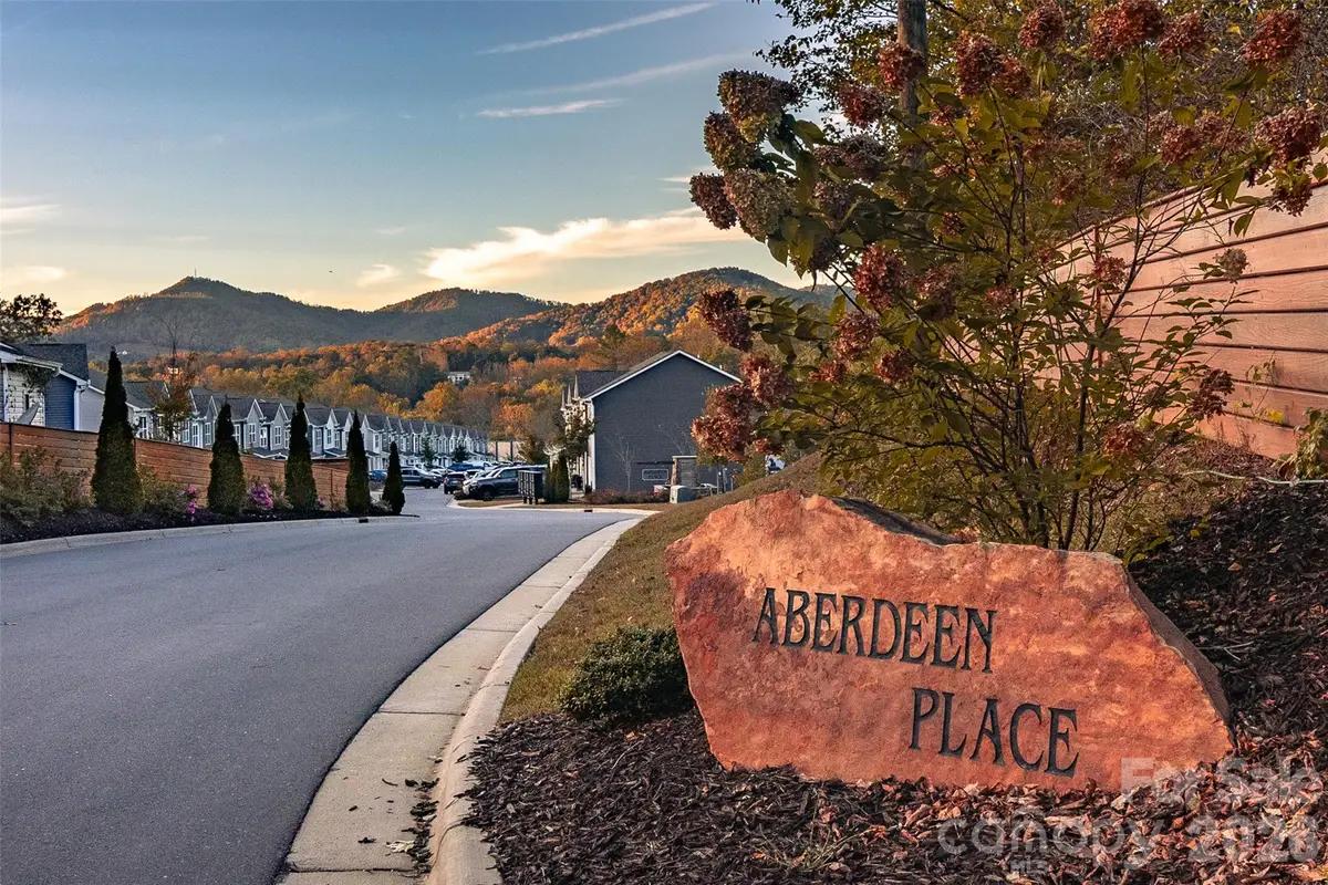 34 Cain Hollow Way, Asheville, NC 28806 - #1