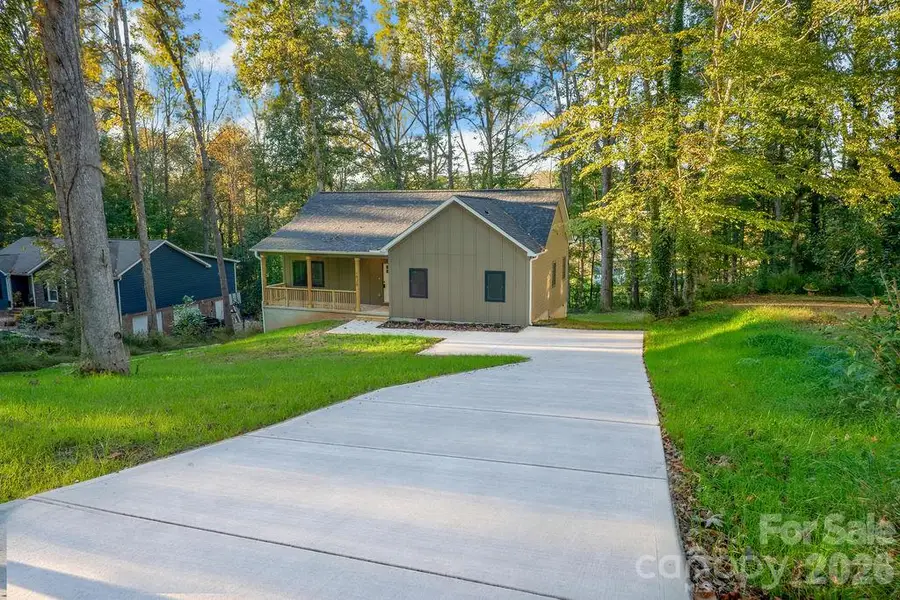 1520 Holly Court Nw, Lenoir, NC 28645 - #2