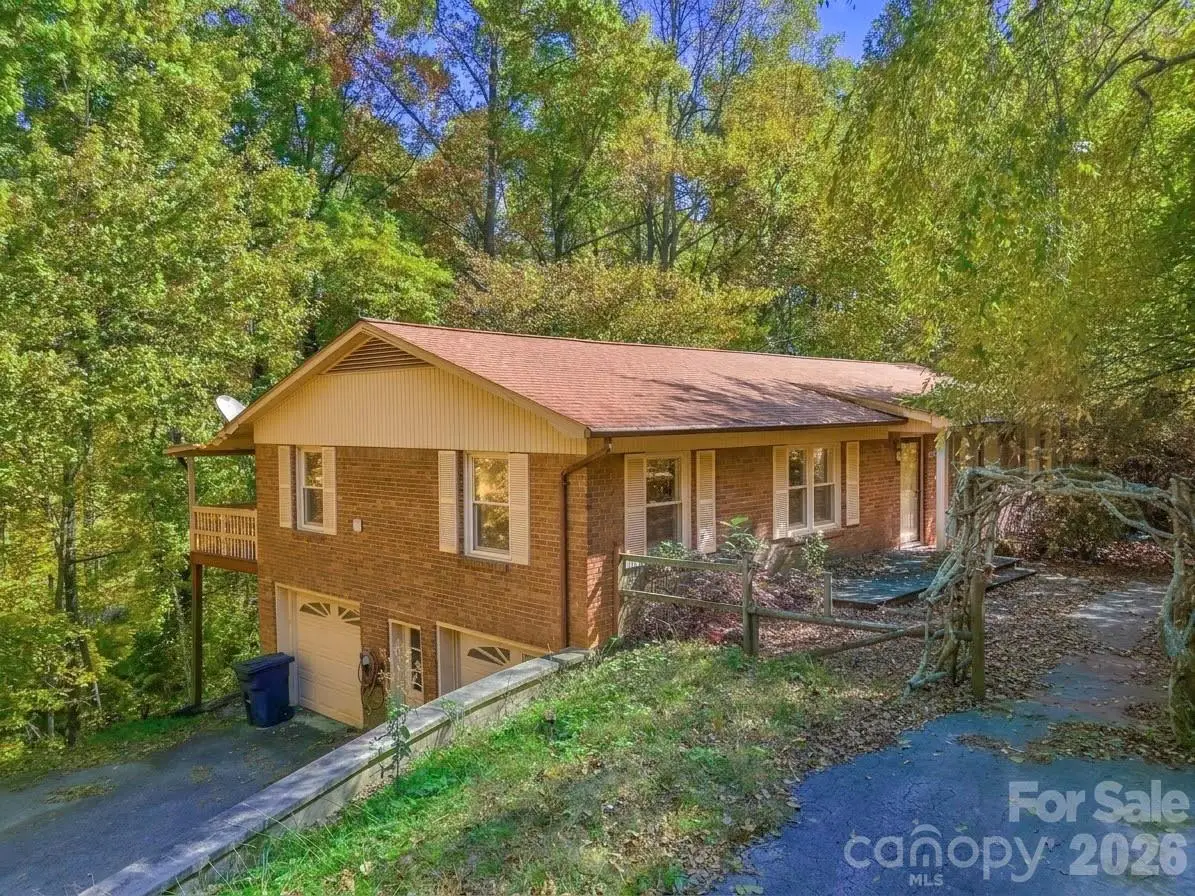 252 Foxhunt Lane, Hendersonville, NC 28791 - #1