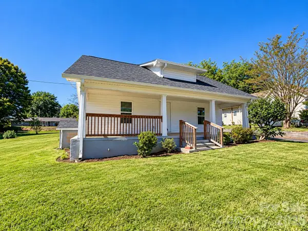 335 Unit A & Unit B N Oakland Avenue, Statesville, NC 28677