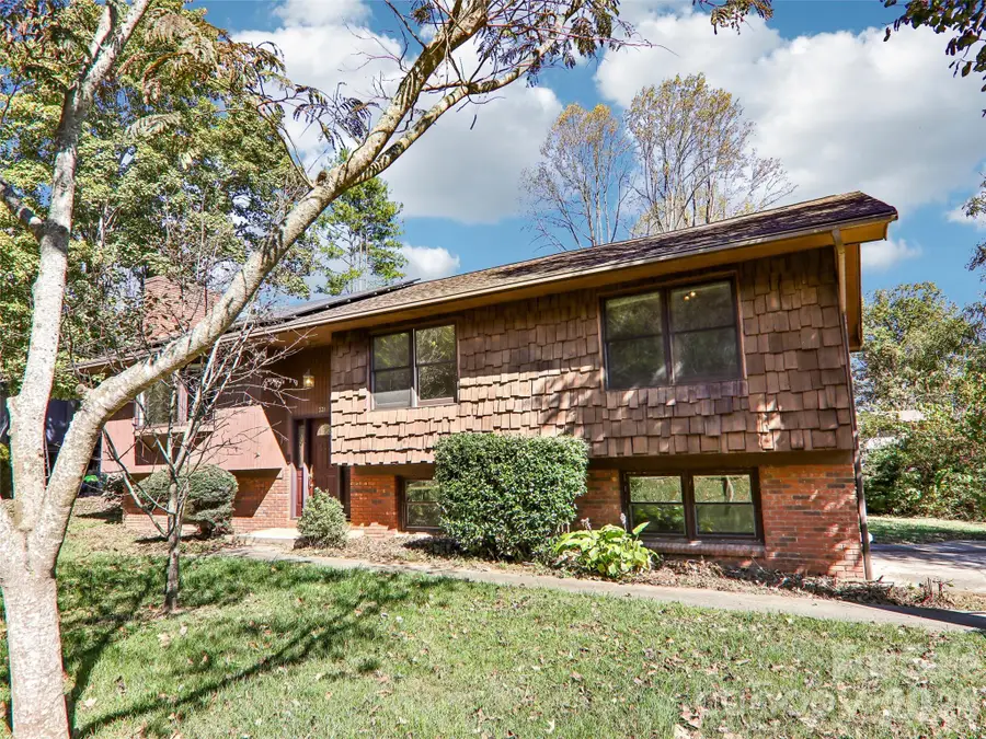 331 Woody Lane, Asheville, NC 28804 - #3