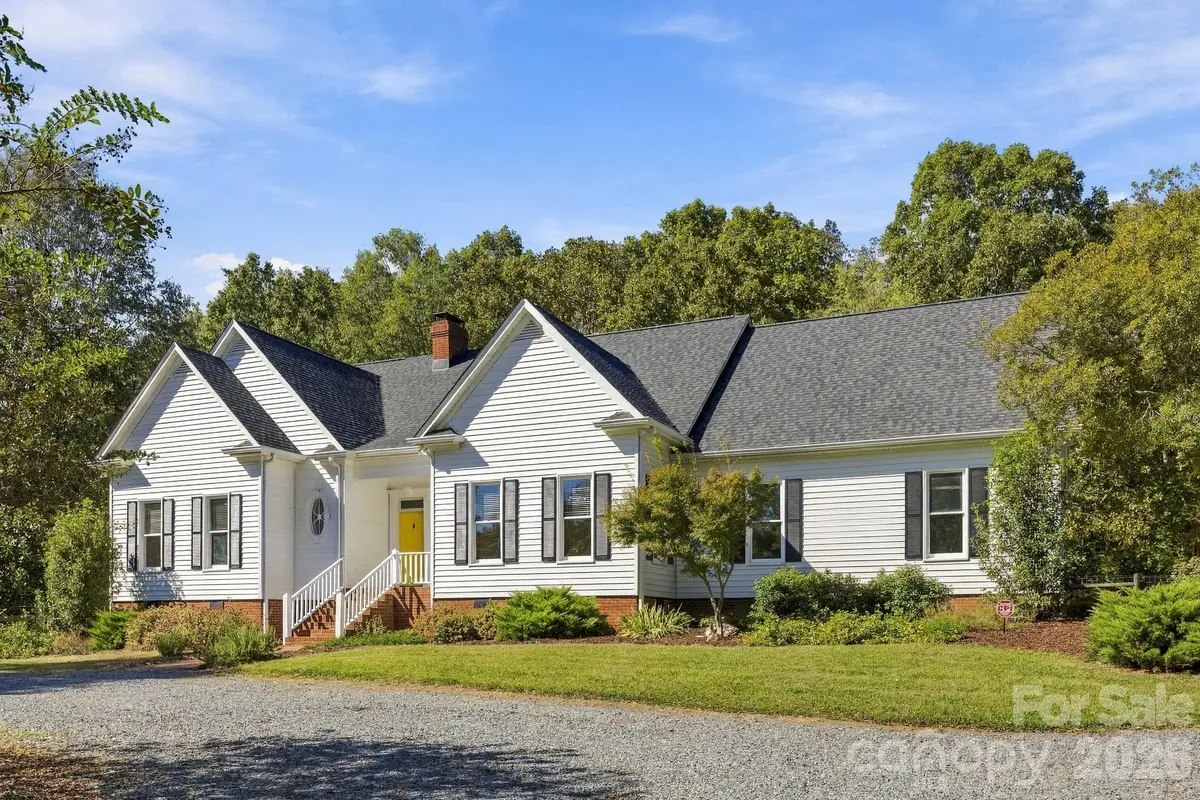 6502 Carriage Lane, Waxhaw, NC 28173 - #1