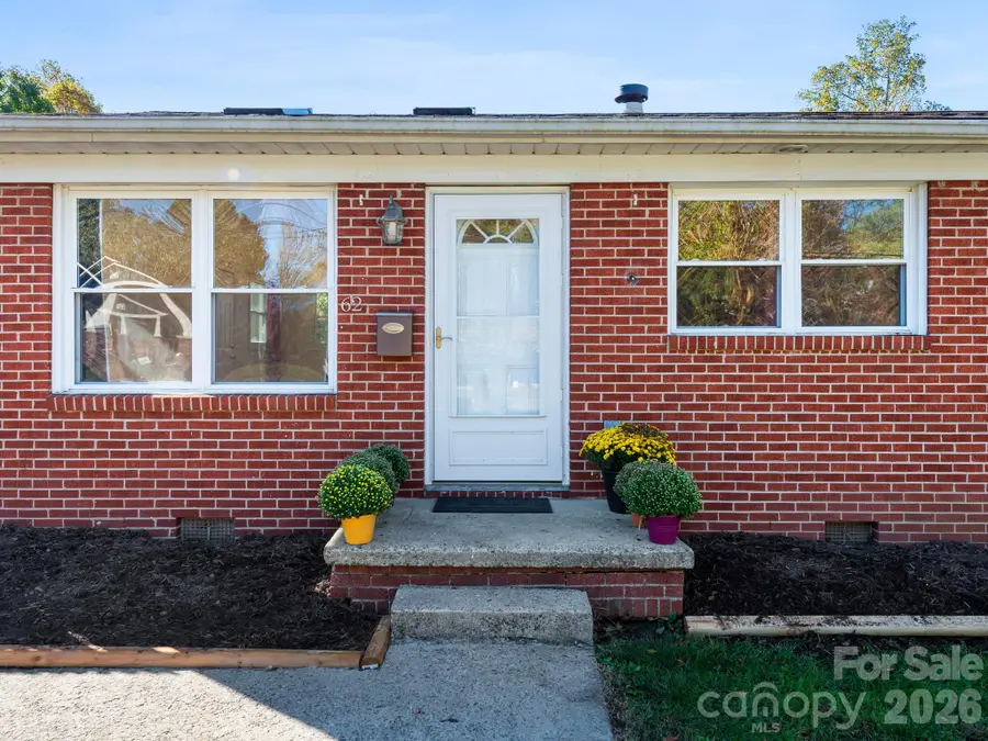 62 Deaverview Road, Asheville, NC 28806 - #2
