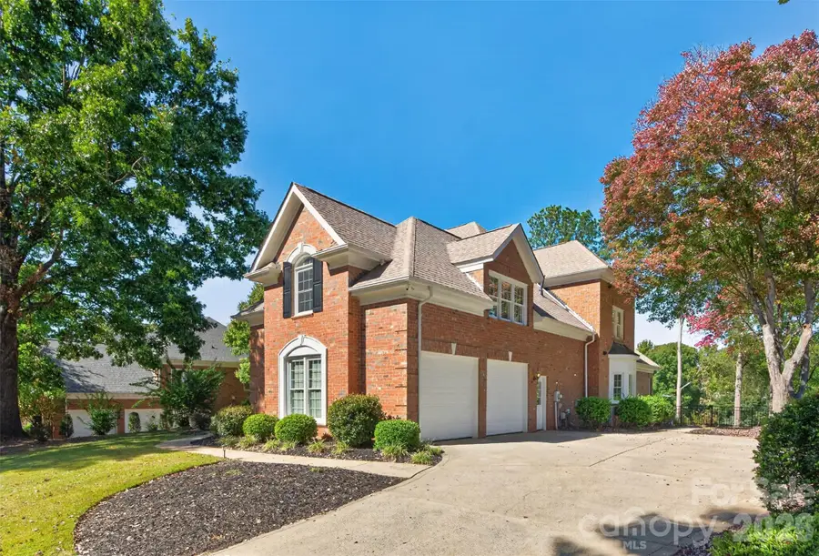 10520 Old Wayside Road, Charlotte, NC 28277 - #2
