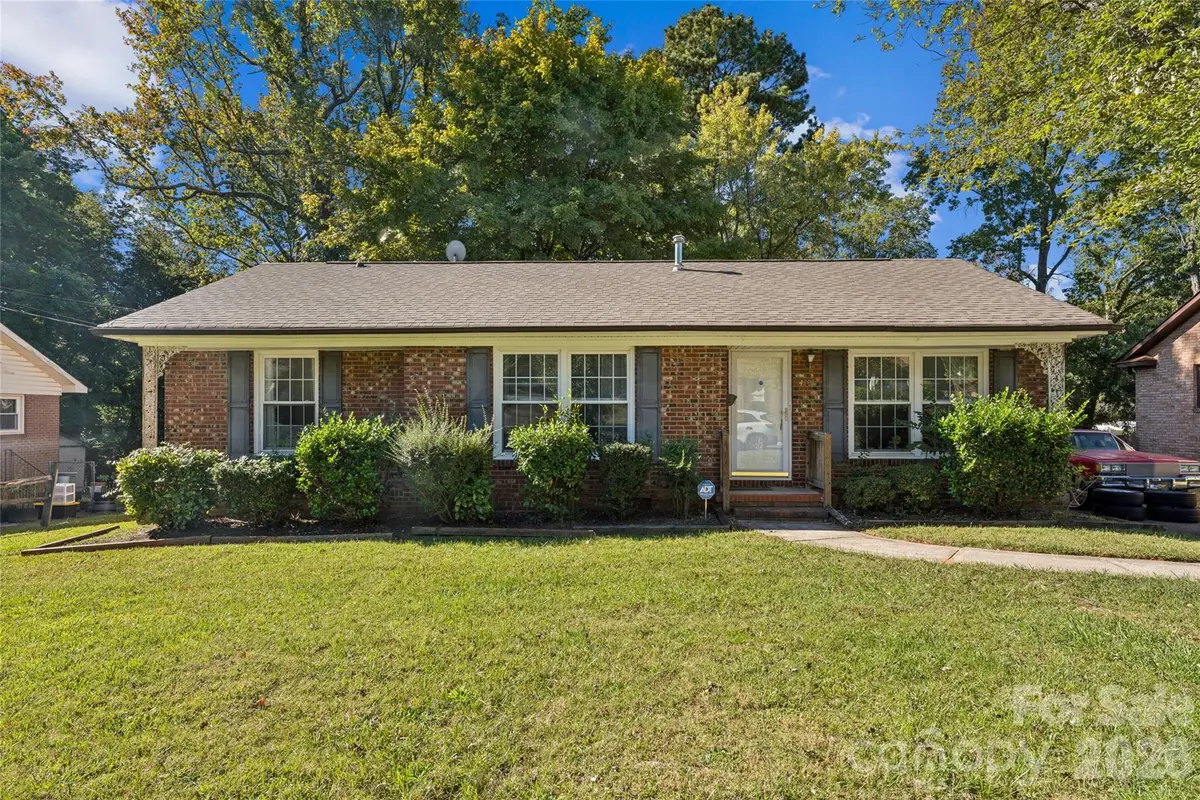 4201 Westridge Drive, Charlotte, NC 28208 - #1