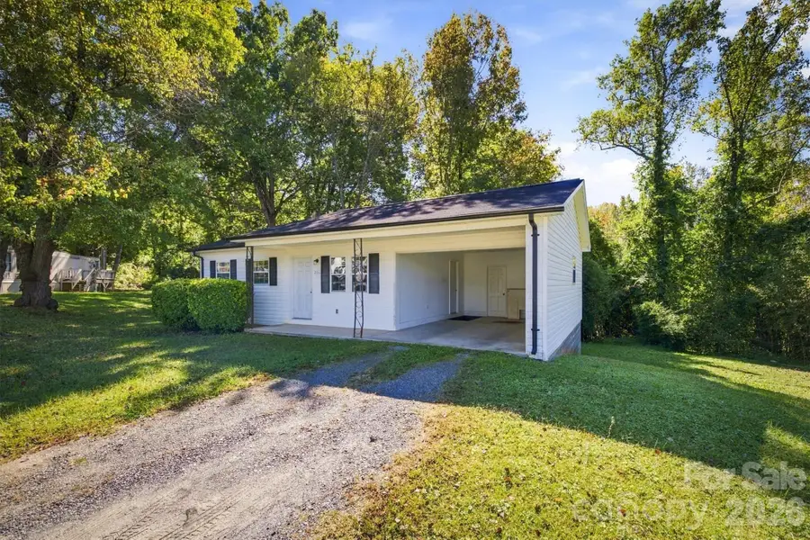 2476 Watts Street, Morganton, NC 28655 - #2