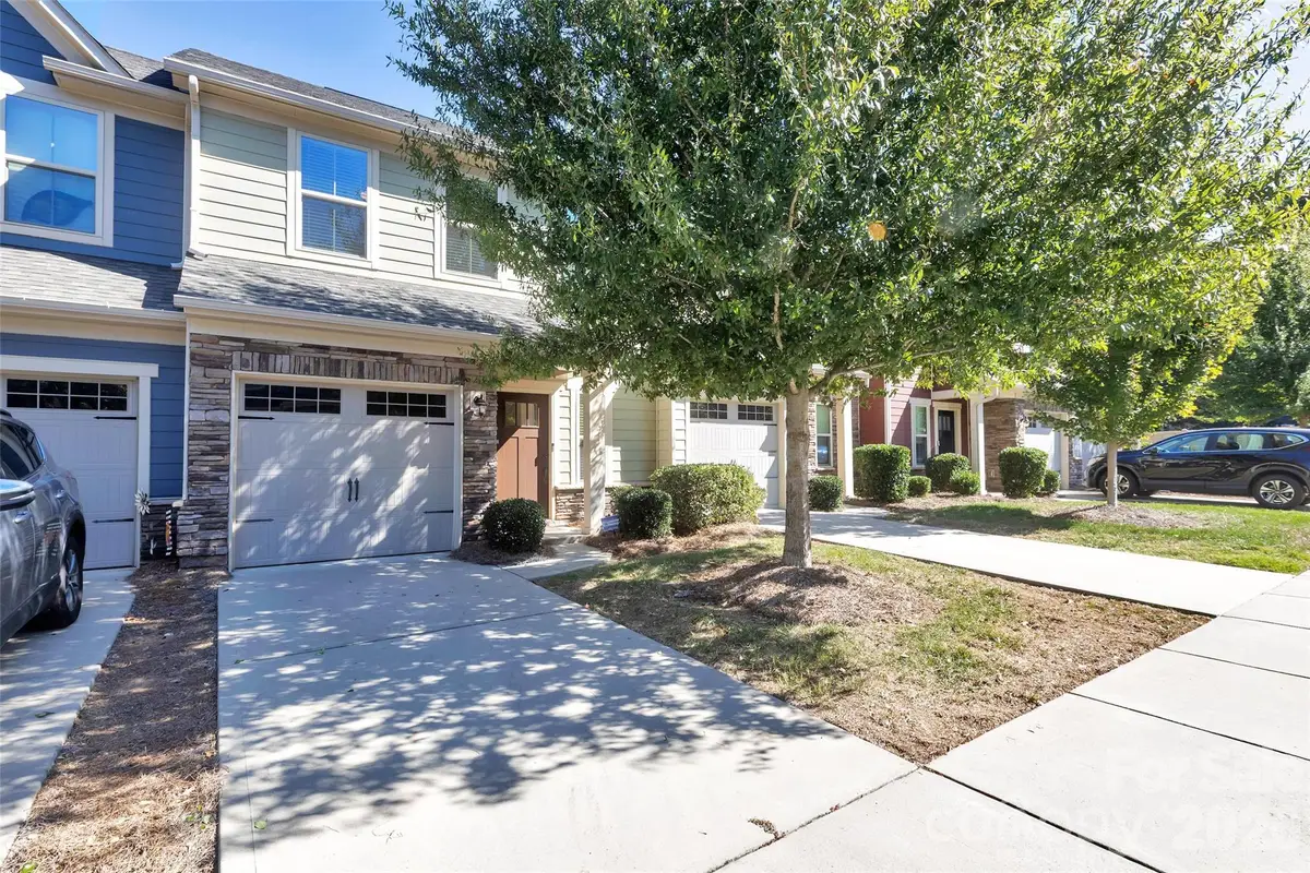 315 Pond Place Lane, Matthews, NC 28104 - #1