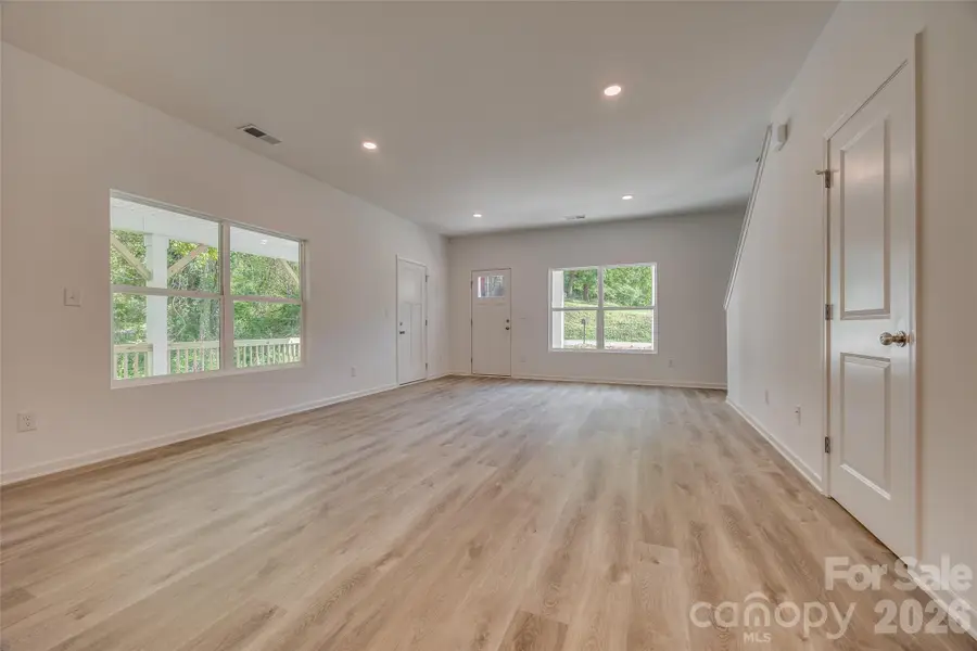 803 W Virginia Avenue, Bessemer City, NC 28016 - #2