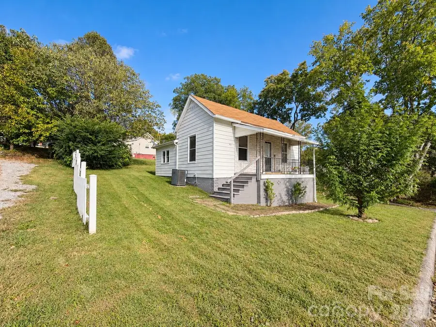 166 7th Street, Marion, NC 28752 - #3