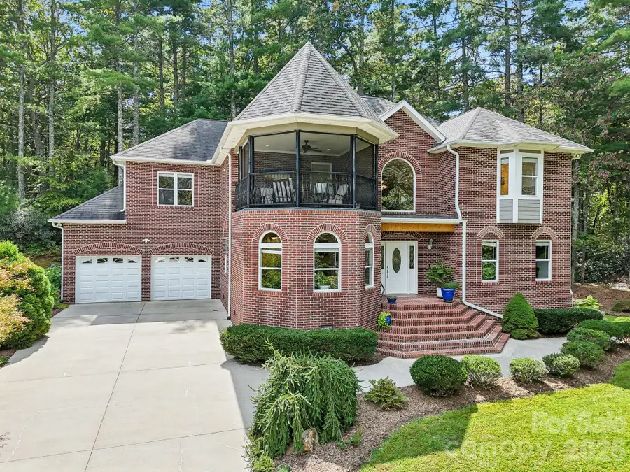 15 Madelyn Lane, Fairview, NC 28730 - #2