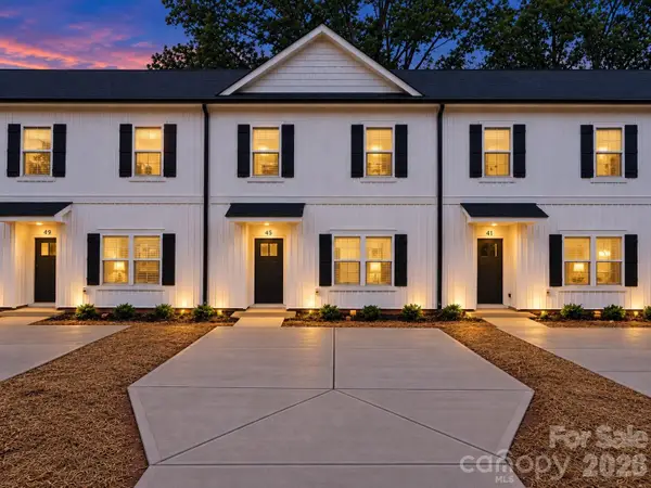 49 E 13th Street, Newton, NC 28658