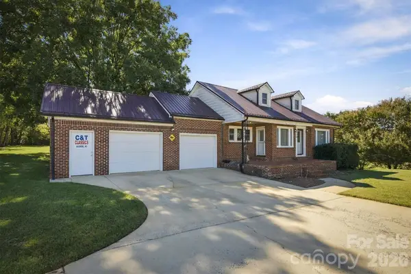 2674 Us 70 Highway E, Morganton, NC 28655