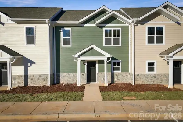194 Beacon Avenue, Morganton, NC 28655