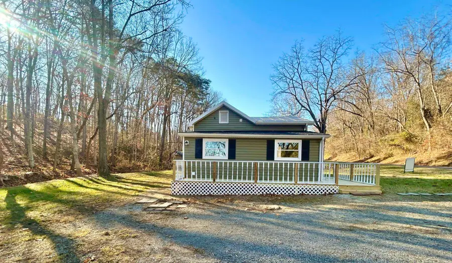 1294 Main St E, Stanley, VA 22851 - Image #3