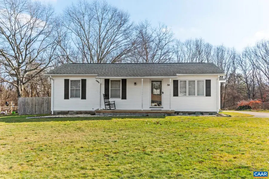 74 View Dr, Stuarts Draft, VA 24477 - Image #2