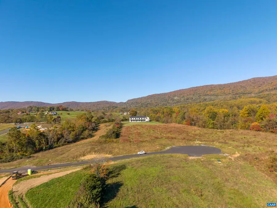 17 Stockton Creek Ln, Afton, VA 22920 - #2