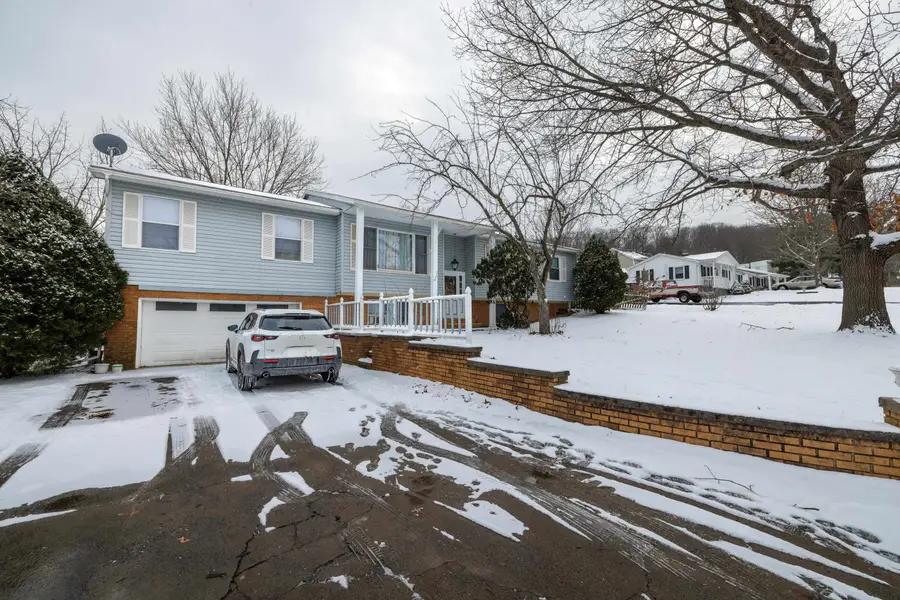 728 Foley Rd, Harrisonburg, VA 22801 - Image #2