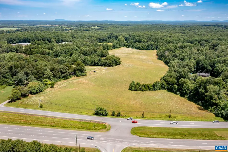 11697 Spotswood Trl, Stanardsville, VA 22973 - #2