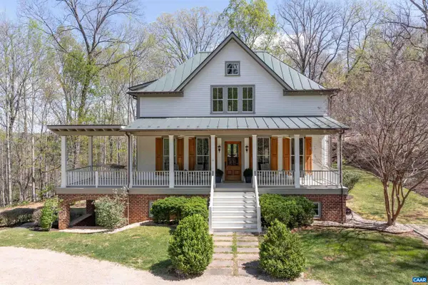 105 Chestnut Ridge Rd, Charlottesville, VA 22911