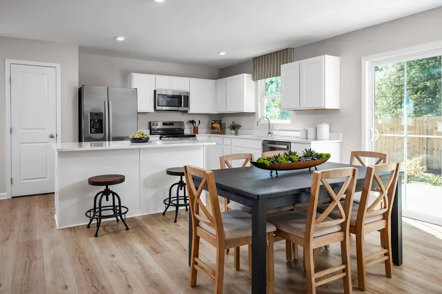 3 White Birch Rd, Waynesboro, VA 22980 - #3