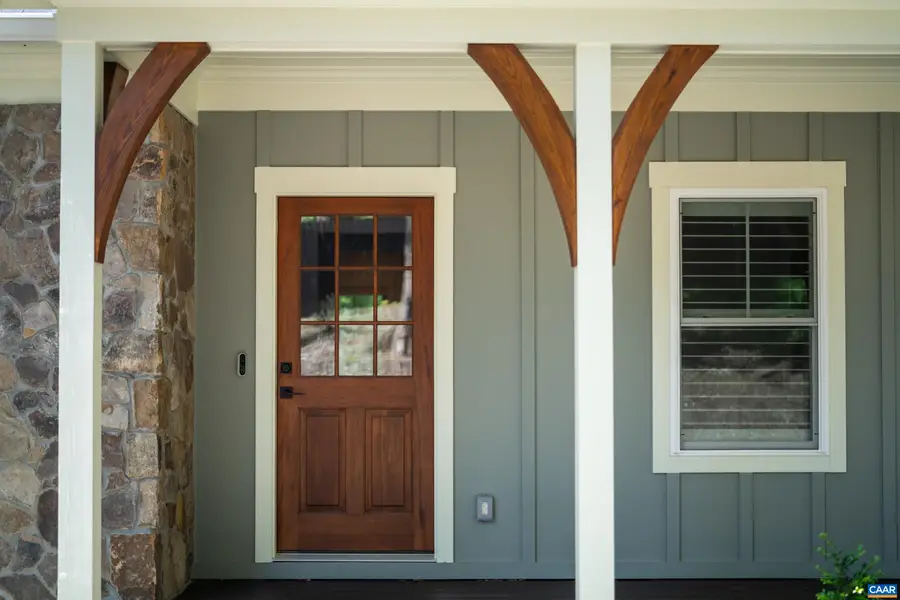 329 Carrsbrook Dr, Charlottesville, VA 22901 - Image #2