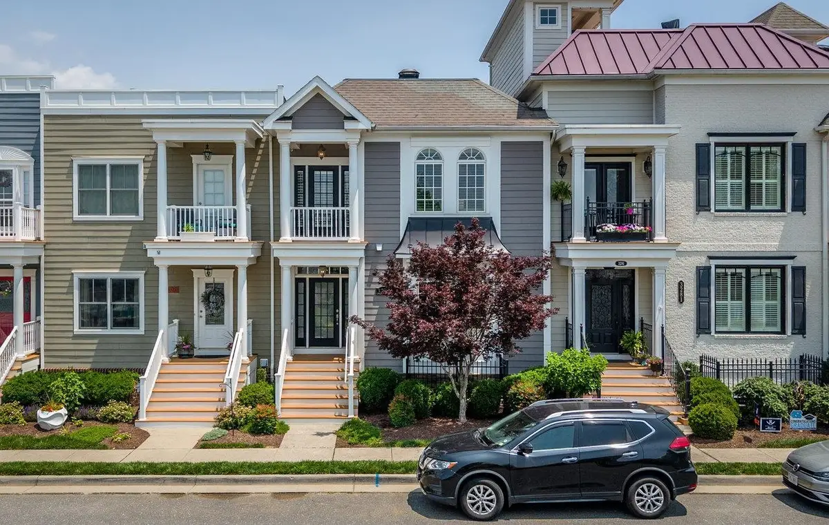 3277 Preston Shore Dr, Massanetta Springs, VA 22801 - Image #1