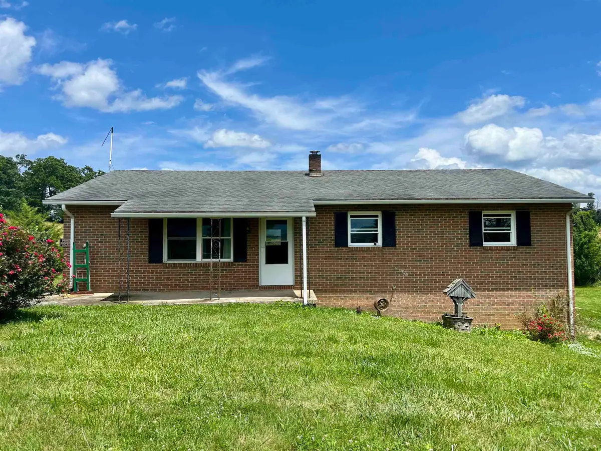 504 Steeles Fort Rd, Raphine, VA 24472 - #1