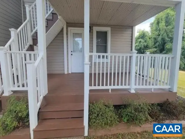 716 1st St S, Charlottesville, VA 22903 - Image #2