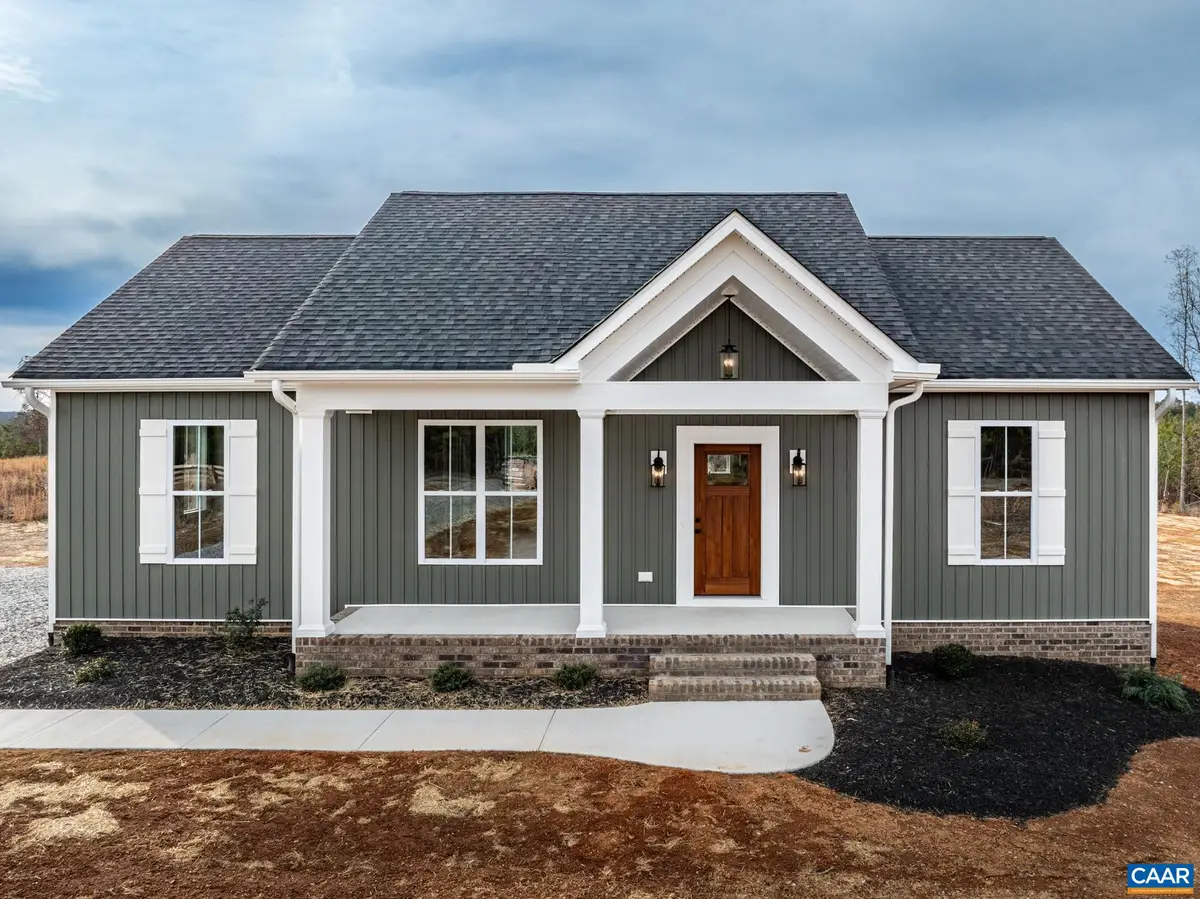 2535 Sharps Creek Rd, Scottsville, VA 24590 - #1