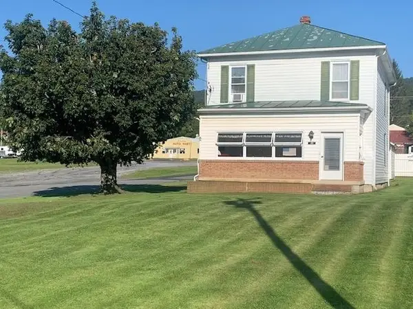 38 Jackson River Tpke, Monterey, VA 24465