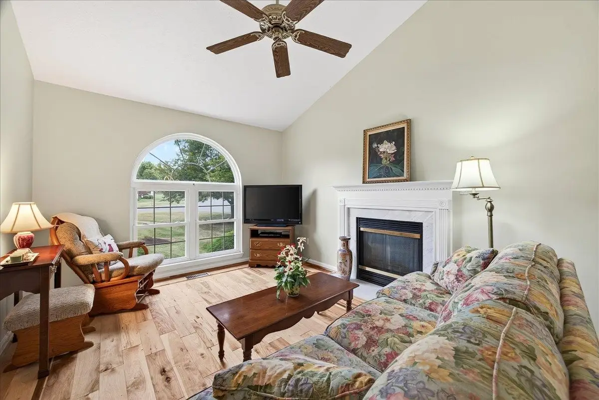 4 Ashleigh Dr, Waynesboro, VA 22980 - Image #1