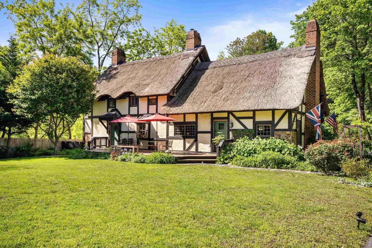 950 Beverley St W, Staunton, VA 24401 - Image #1