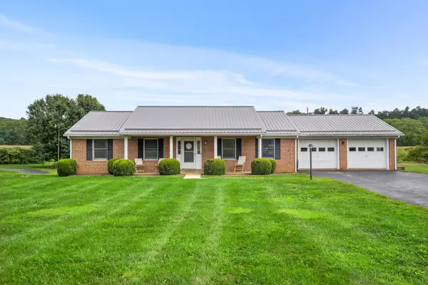 3255 Churchville Ave, Staunton, VA 24401