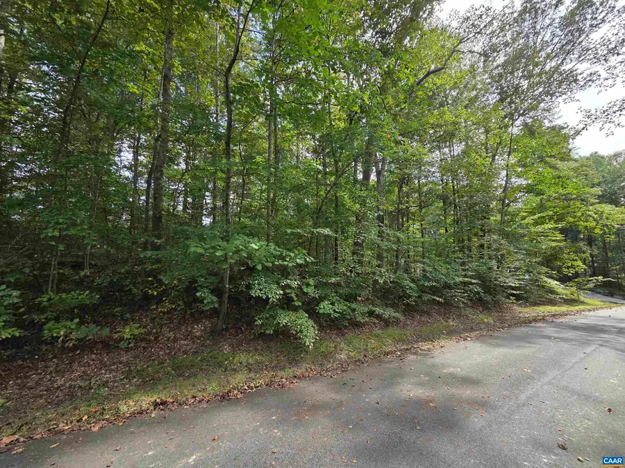 230 Beech Nut Dr, Louisa, VA 23093 - #2