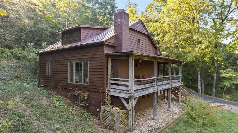 6614 Middlebrook Rd, Middlebrook, VA 24459 - Image #2