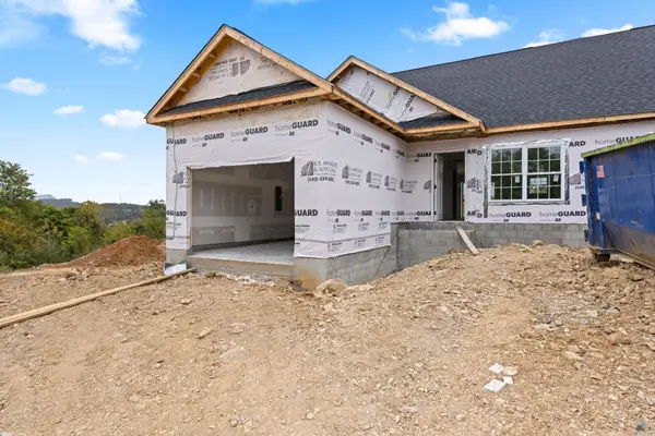 2105 Willow Hill Dr, Harrisonburg, VA 22801