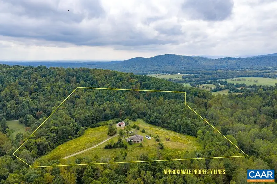 536 Redbud Dr, Stanardsville, VA 22973 - #2