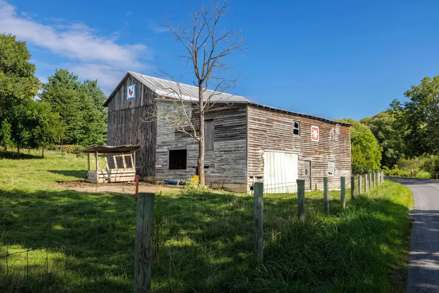 8016 Rebel Ln, Bridgewater, VA 22812 - Image #3