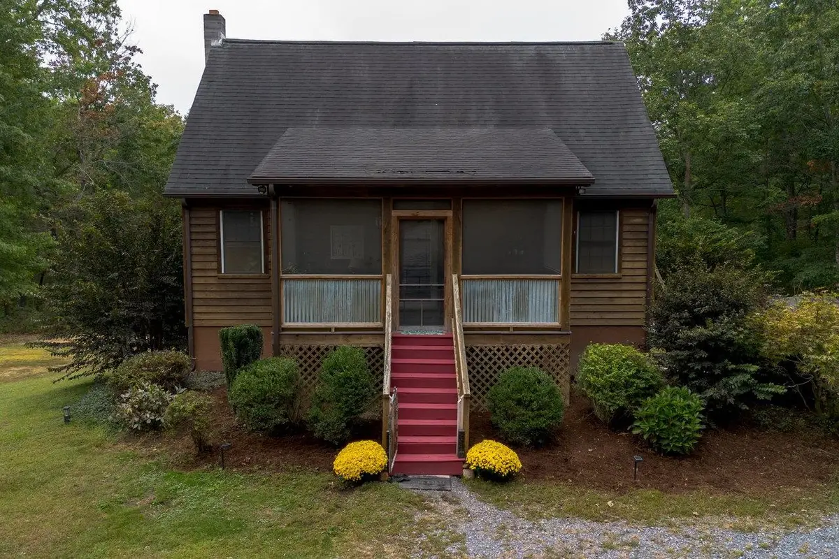 4679 Mountain Farm Rd, Elkton, VA 22827 - #1