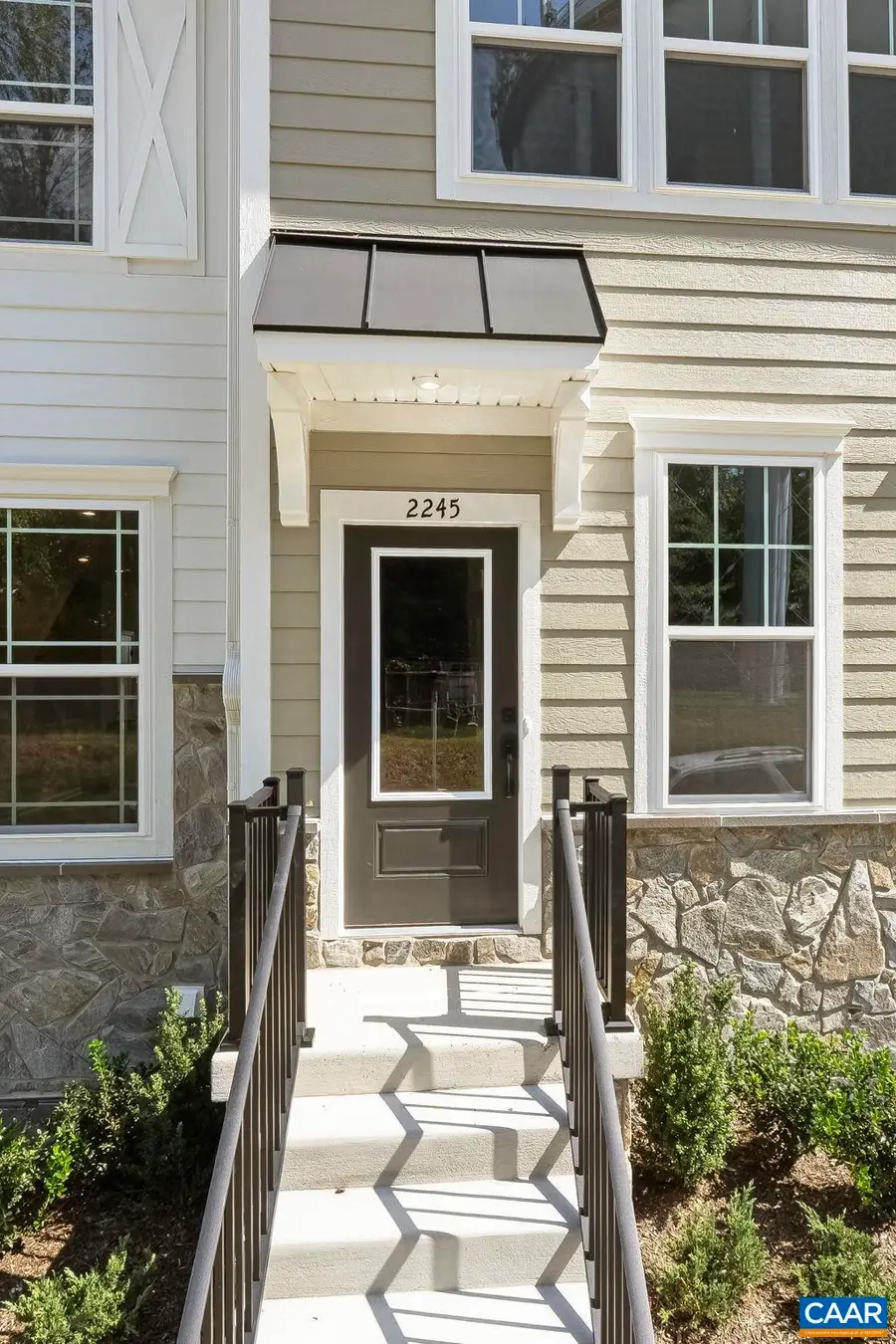 2223 Woodburn Rd, Charlottesville, VA 22901 - Image #2