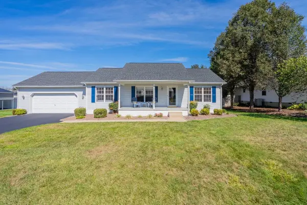 704 17th St, Grottoes, VA 24441