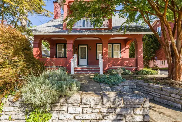 419 Glen Ave, Staunton, VA 24401