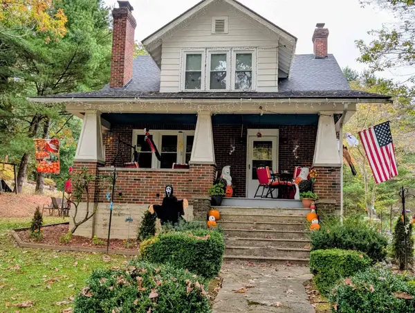 45 Methodist Church Ln, Hot Springs, VA 24445