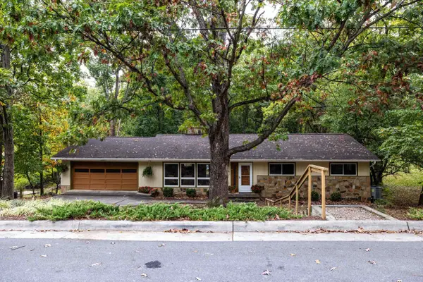 1167 Westmoreland Dr, Harrisonburg, VA 22801