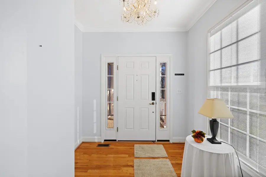 173 Heather Ln, Staunton, VA 24401 - #2